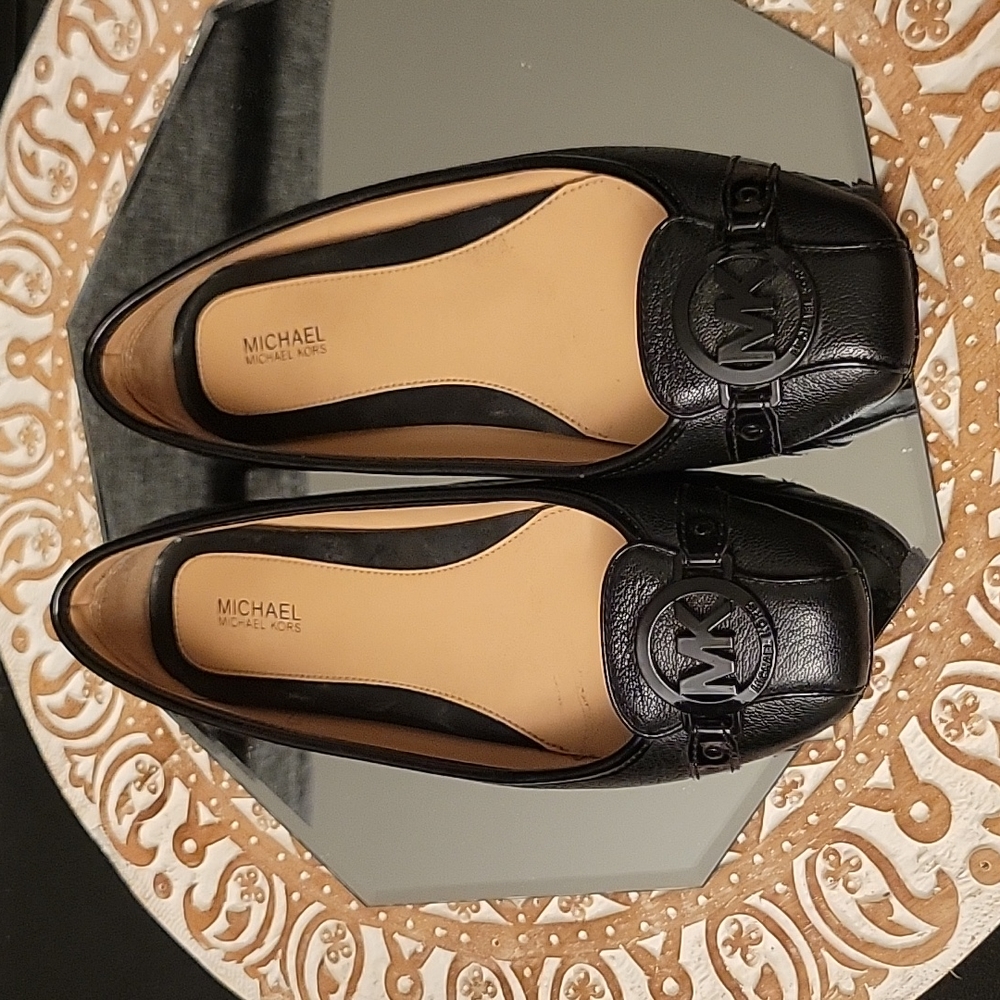 Michael Kors| Leather Loafers Size 8.5